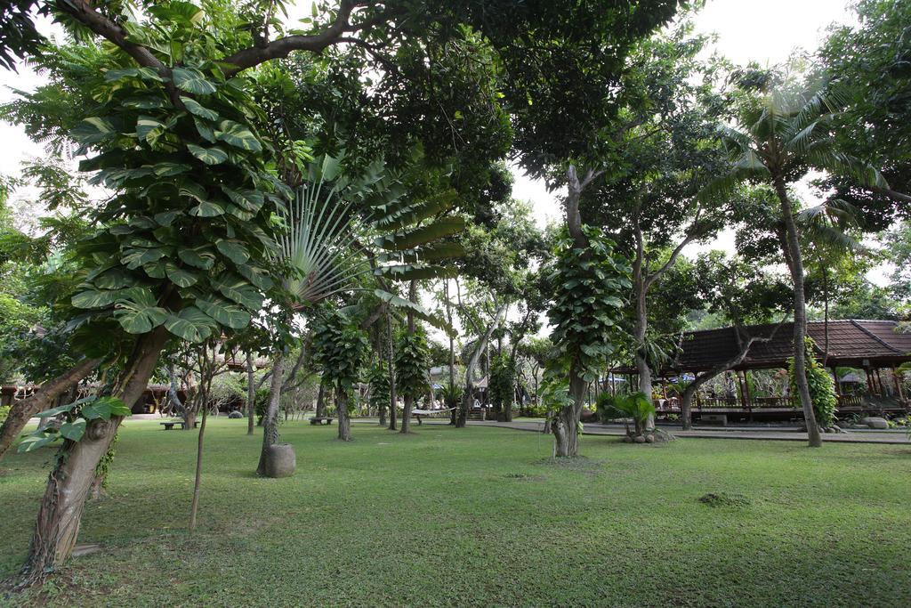 Matahari Inn Legian Exterior photo